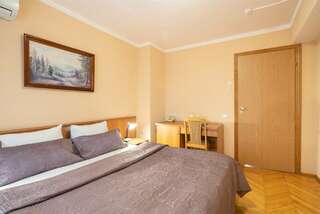 Гостиница МосУз центр Москва Стандартный семейный номер-4