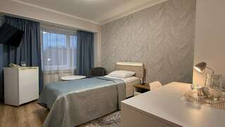 Гостиница МосУз центр Москва Номер-студия с кроватью размера «king-size»-1