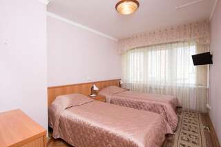 Гостиница МосУз Центр Москва Улучшенный двухместный номер с 1 кроватью или 2 отдельными кроватями-2